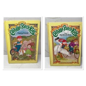 Pair Of Cabbage Patch Kids Parker Brothers Story Book Hardcover 1984